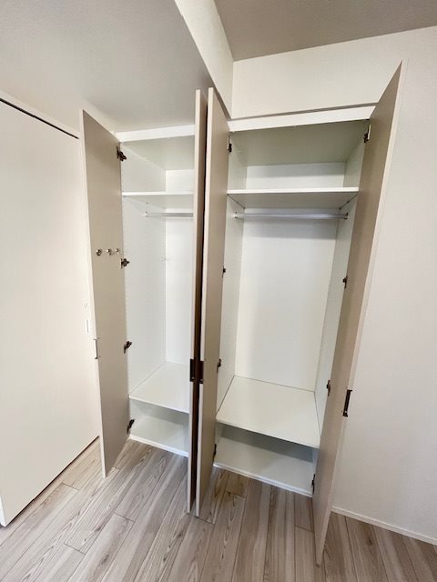 クロスレジデンス六義園8階 収納