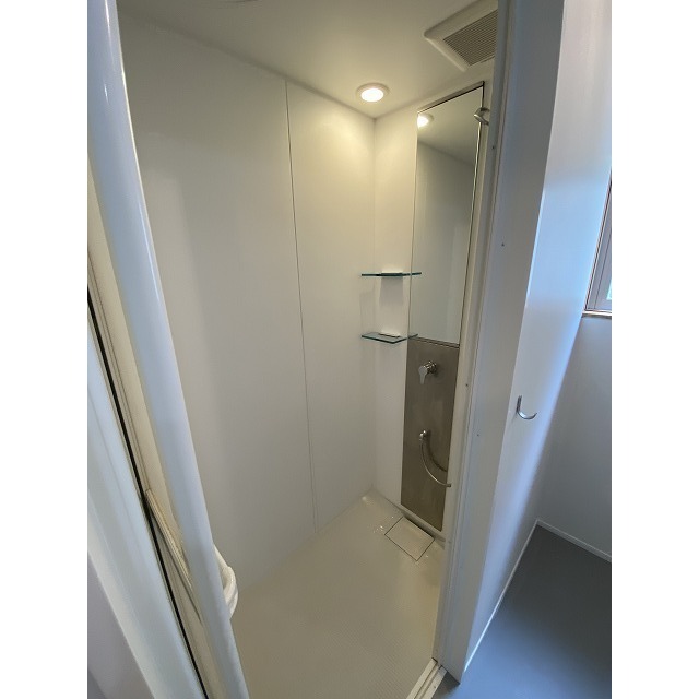 PASEO SANGENJAYA EAST WEST 内観