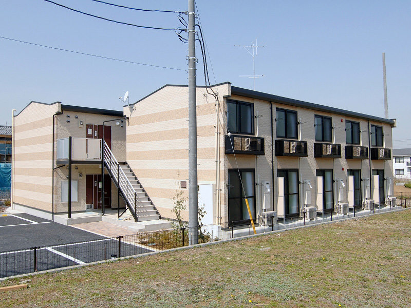 レオパレスアゼリア　ヒルの外観画像