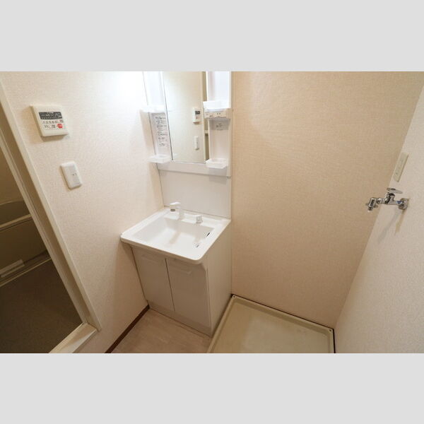 クローバーズヒル　B 洗面台