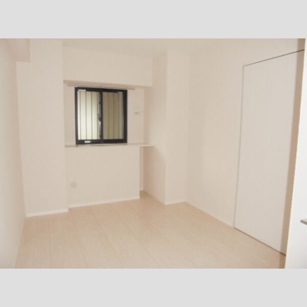 シルフィッド205号室 洋室　6帖