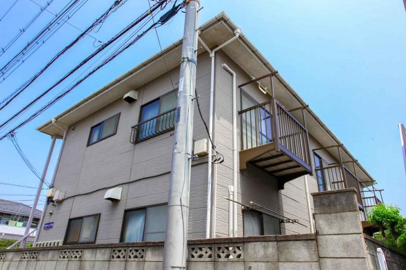 ファミーユスワ 外観