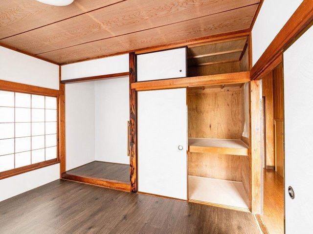 鎌ケ谷市北中沢3丁目戸建 収納