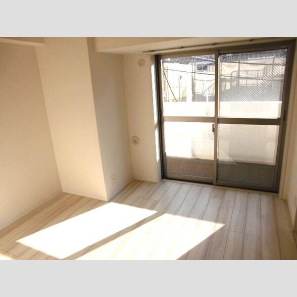 TEC Residence0305号室 洋室6帖(南)