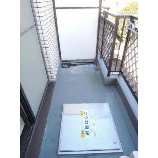 ジュネパレス柏第28 バルコニー