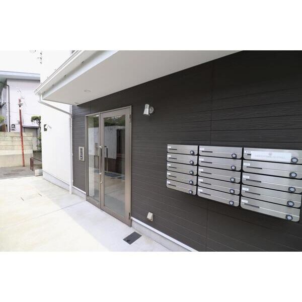 スカイビュー鷺沼107号室 エントランス