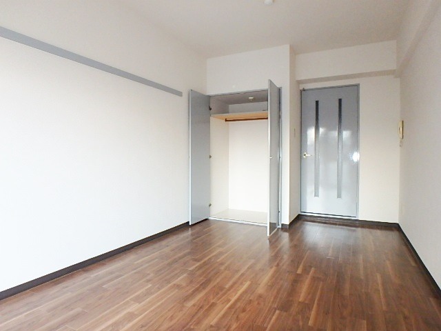 コンステラション3階 ※別号室写真