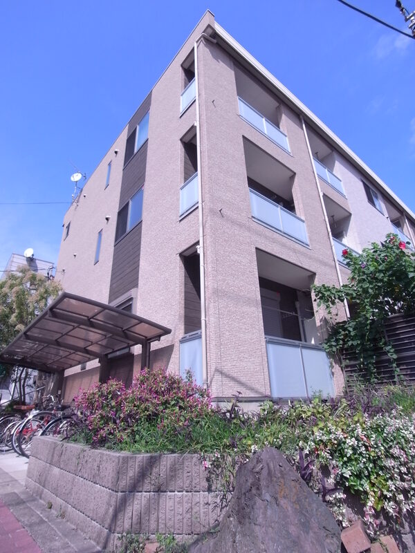 リブリ・クローシェ1階 外観