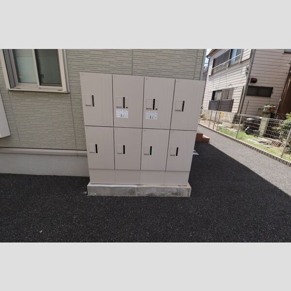 クオーレ 宅配ボックス