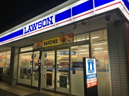 ハイツ新富町 【コンビニエンスストア】ローソン 入船店まで661ｍ