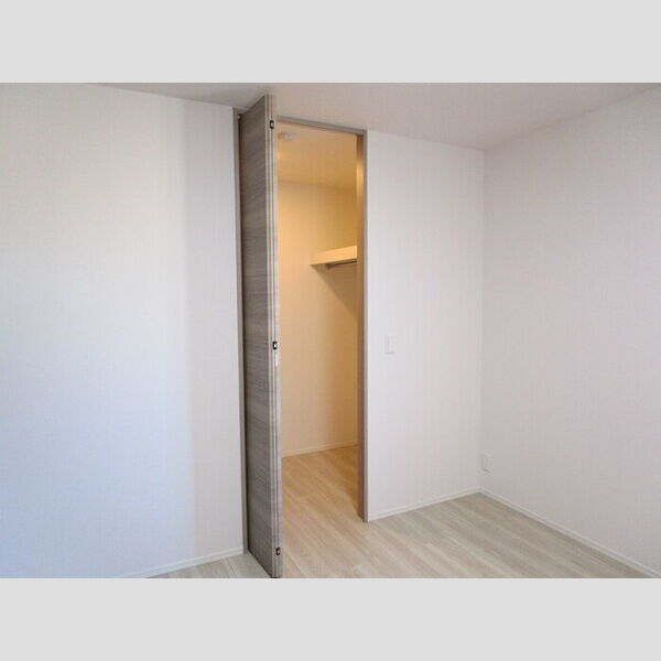 アレクシス ウォークインクローゼット