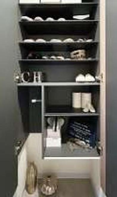 シャルール金沢文庫 玄関にすっきり収められる収納があります（イメージ）