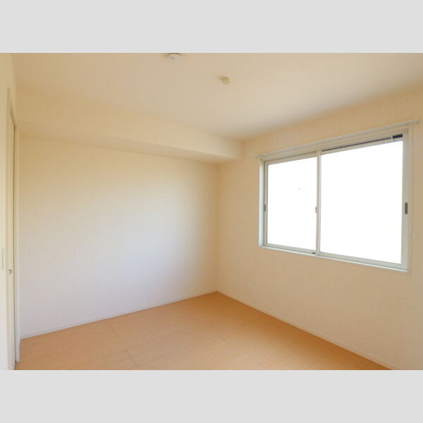 ジュネス102号室 洋室