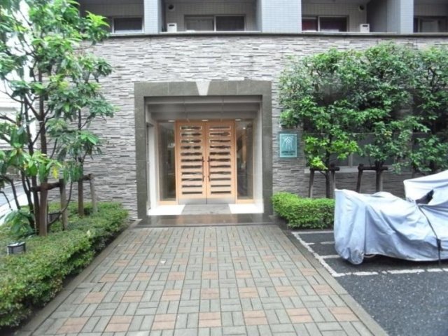 アプレシティ池袋 エントランス