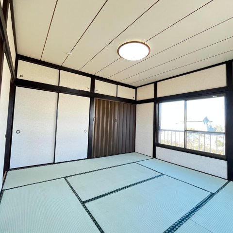 オレンジハウス ２F和室8畳になります。