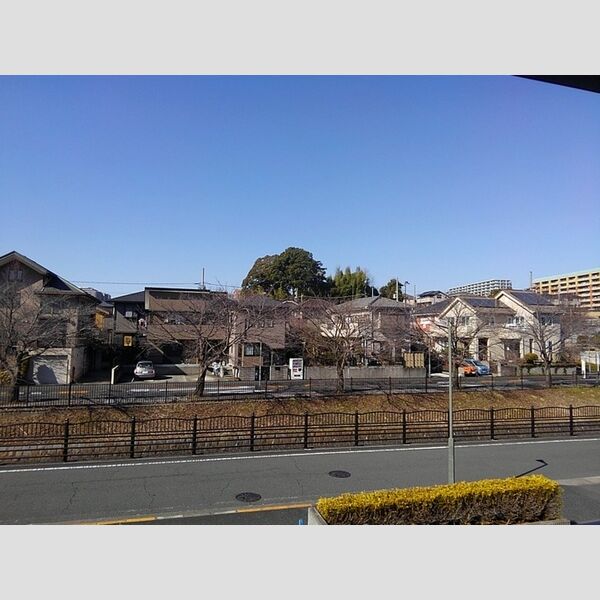 ラ・プランタン102号室 室内からの眺望