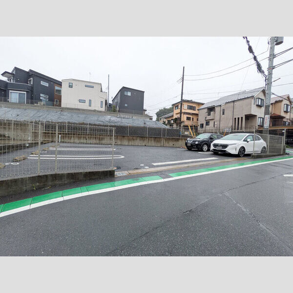ビューテラス 駐車場