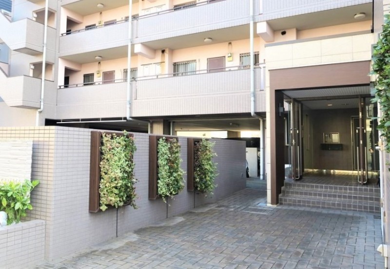 アビタート蒲田 エントランス