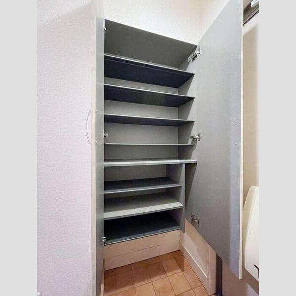 mio Bloom102号室 シューズボックス