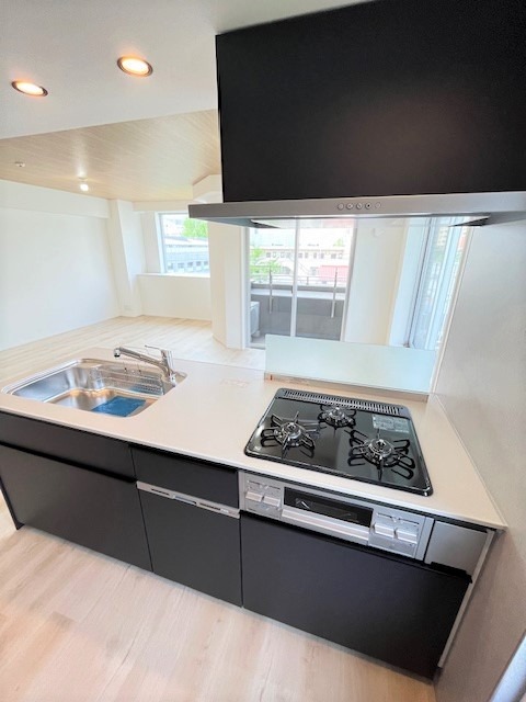 レジディアタワー上池袋（パーク棟）4階 キッチン