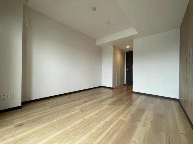 アゼスト堀切菖蒲園Ⅱ201号室 リビング