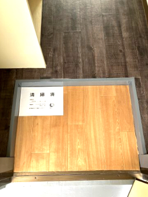 ファインライフ平塚306号室 玄関