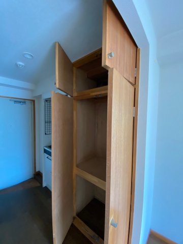 第7小島ビル 収納