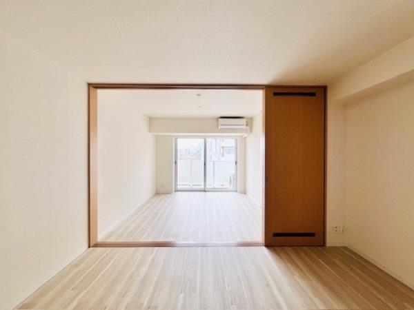 ＳＳ．ＦＬＡＴ神楽坂ｓｏｕｔｈ リビング