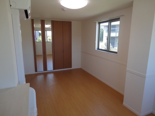 グランウッド 洋室