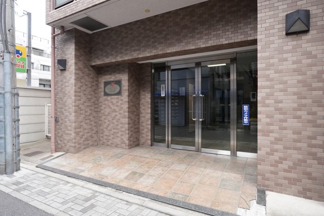 パレ・ドール千石4階 エントランス