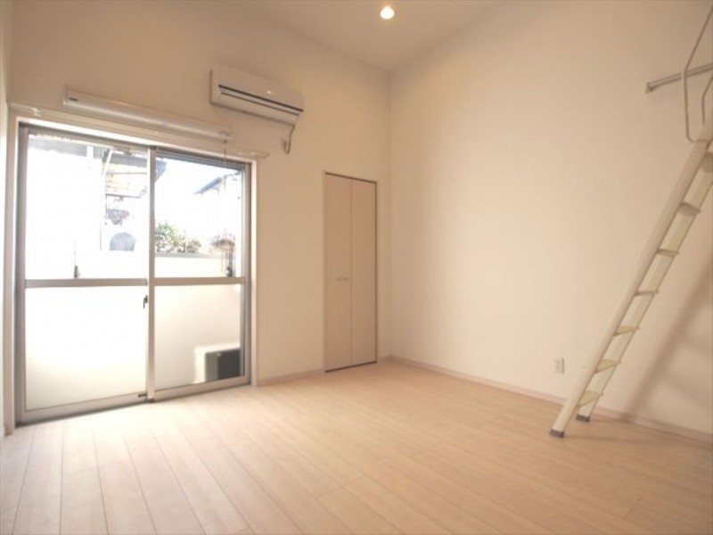 Ｅｓｃａｄａ　ＳＯＧＡ2階 リビング