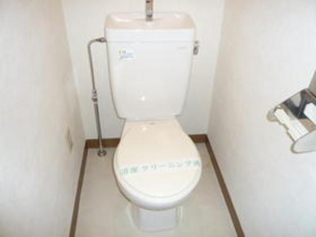 ルアソル0202号室 トイレ