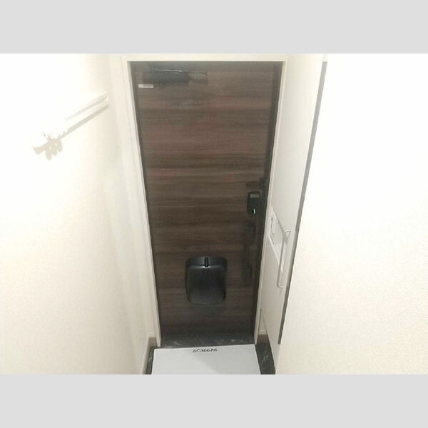 ライラック 玄関