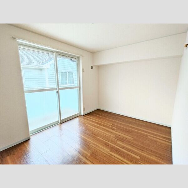 グランドールミツトヨ205号室 洋室6帖