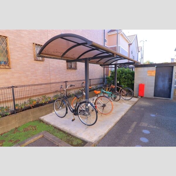 HARMONY HILLS 駐輪場