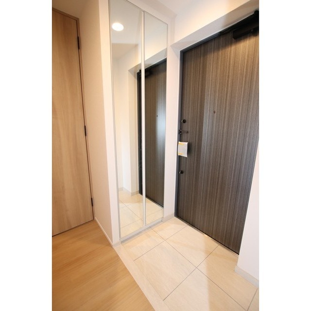 ブランシエスタ本所吾妻橋 玄関