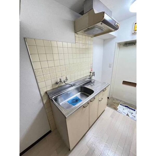 メゾン・ド・エルベット0203号室 キッチン