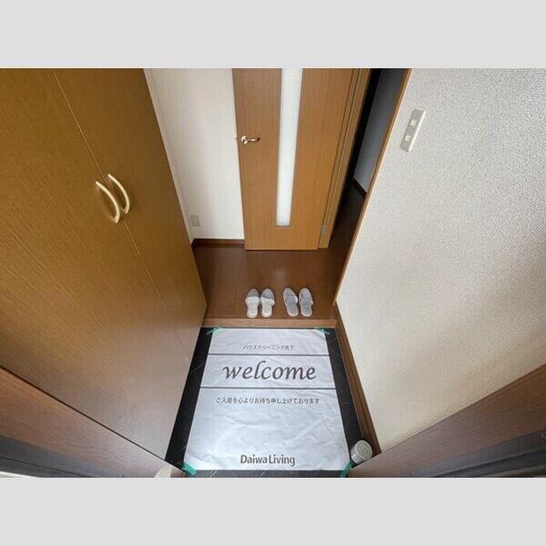 グランモア　A棟 玄関