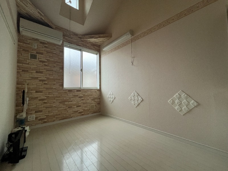 ユナイト横浜ミラネーゼの瞳 リビング