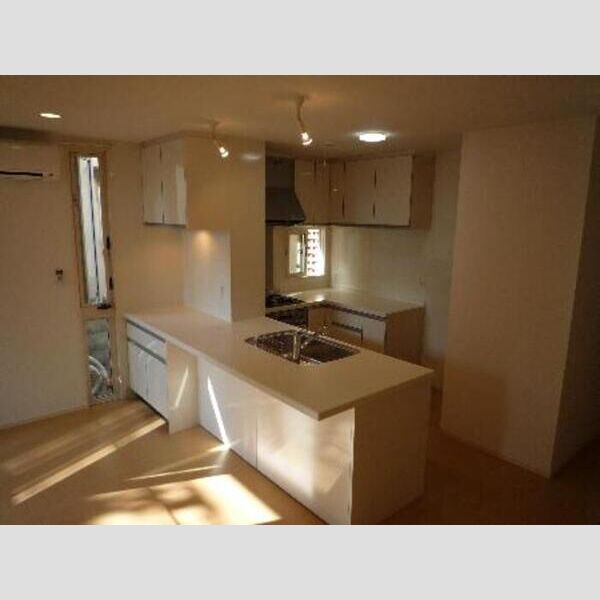 EDDI’S　PLACE システムキッチン