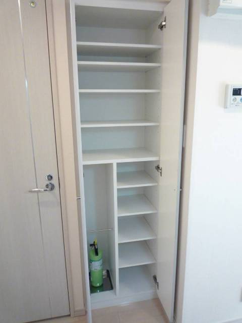 グランド・ガーラ新宿3階 シューズボックス