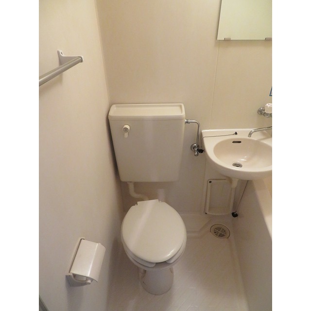 エレガンス綾瀬６0807号室 内観