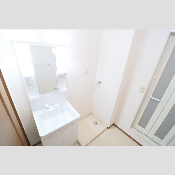 パークサイドヴィレッジ102号室 独立洗面台