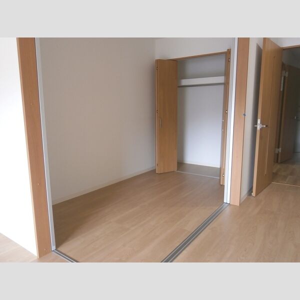 ワイズヒル202号室 洋室3.6帖