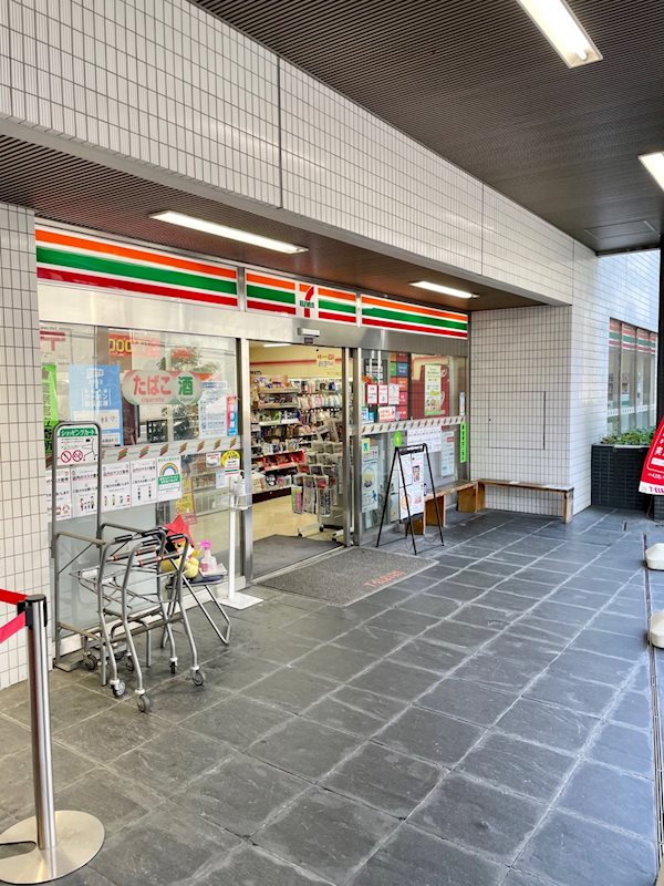 レジディア西麻布6階 1F店舗