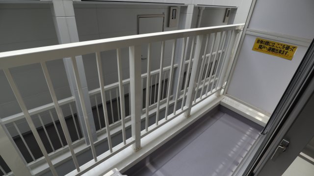 ベイルーム横浜鶴見Ⅱ202号室 バルコニー
