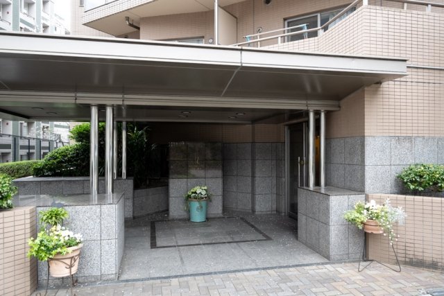 ヒルハイツ文京・春日 エントランス