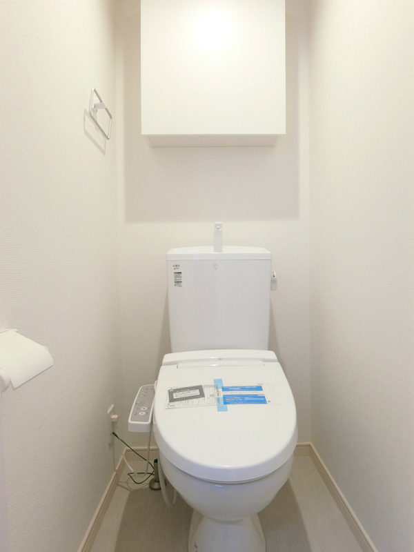 リブリ・H&A トイレ