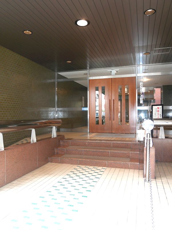 アルム幡ヶ谷 エントランス