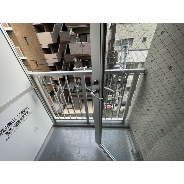 アムス・アミティエ川崎Ⅲ0401号室 バルコニー